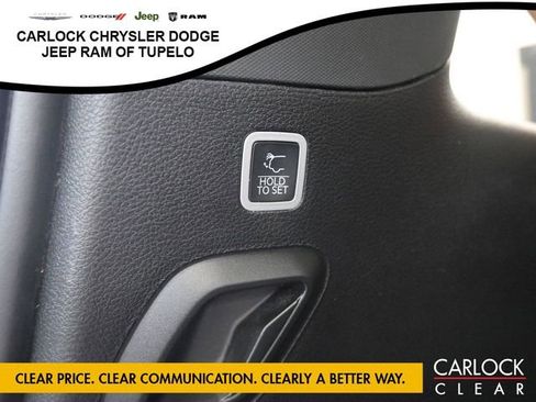 Used 2022 Jeep Grand Wagoneer Series III image 31