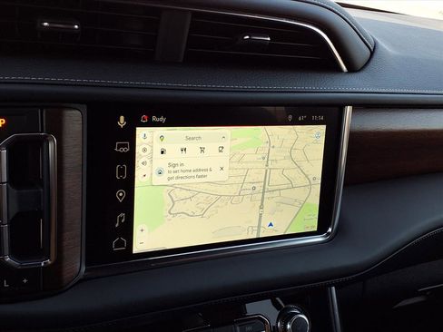 Used 2024 GMC Yukon XL Denali Ultimate AWD/4WD image 8