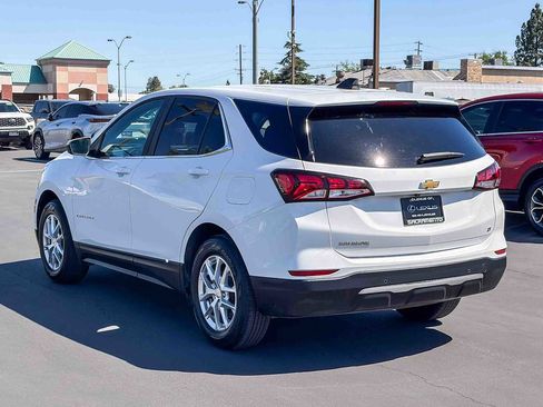 Used 2022 Chevrolet Equinox LT w/ LPO, Floor Liner Package image 2