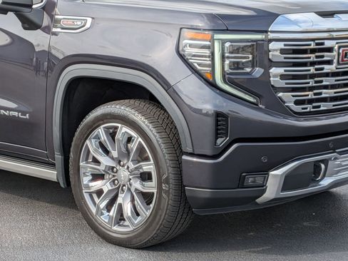 Used 2024 GMC Sierra 1500 Denali w/ Denali Reserve Package image 9