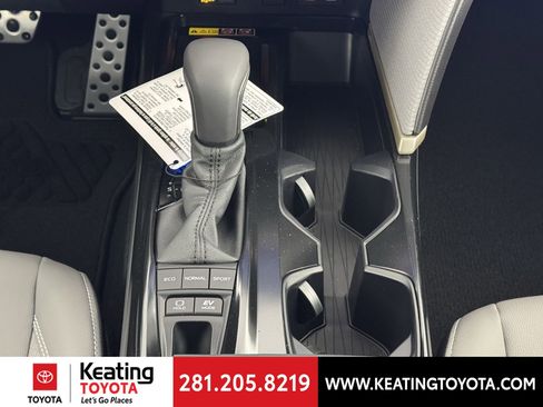 New 2026 Toyota Camry SE image 9