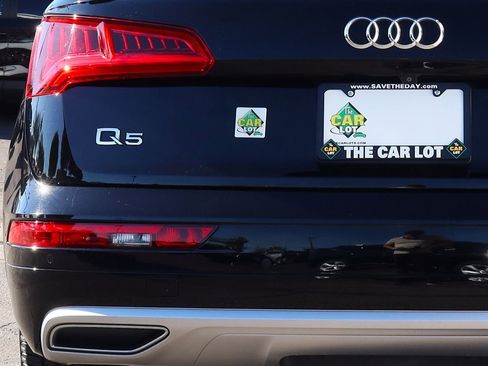 Used 2020 Audi Q5 2.0T Premium w/ Convenience Package image 19