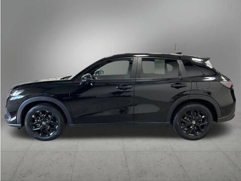 Certified 2025 Honda HR-V Sport image 3