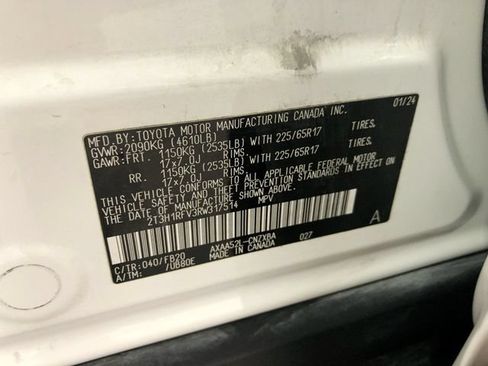 Used 2024 Toyota RAV4 LE FWD image 30