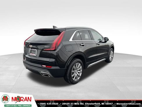 Used 2020 Cadillac XT4 Premium Luxury w/ Cold Weather Package image 5