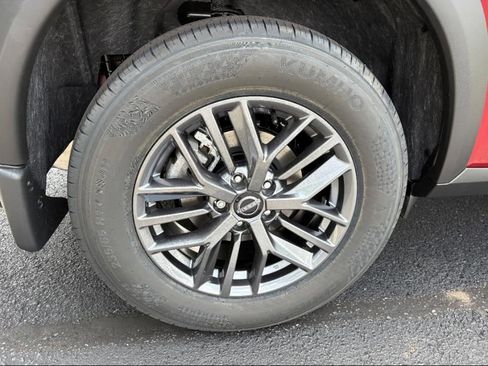 New 2026 Nissan Rogue S image 27