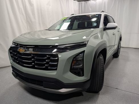 Certified 2025 Chevrolet Equinox LT w/ Convenience Package II AWD/4WD image 7