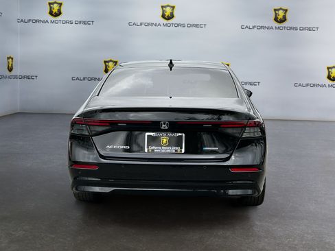 Used 2023 Honda Accord EX-L image 6