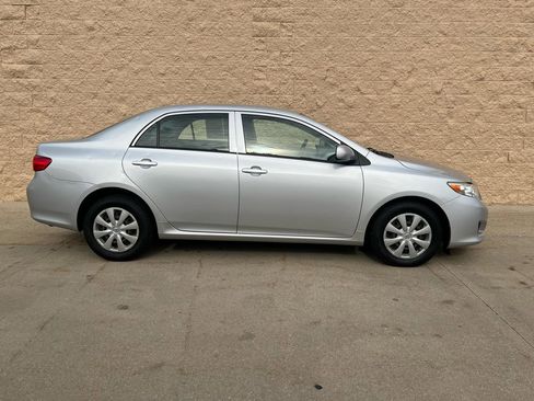 Used 2009 Toyota Corolla FWD image 5