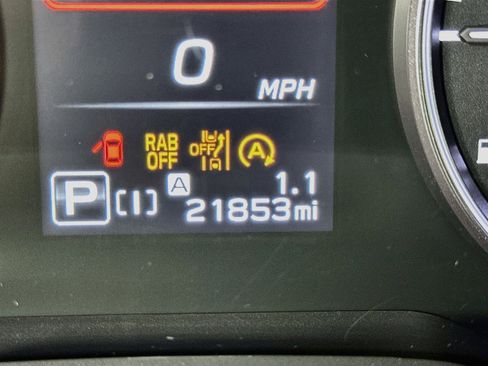 Used 2024 Subaru Crosstrek 2.5i Limited AWD/4WD image 19