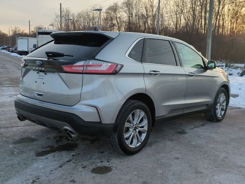 Used 2024 Ford Edge Titanium image 8