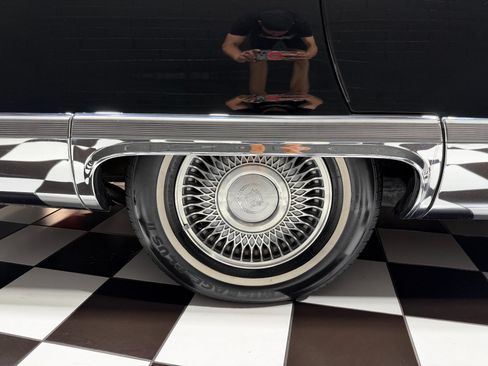 Used 1995 Cadillac Fleetwood Brougham RWD image 34