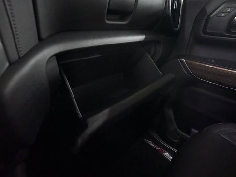 Used 2020 Chevrolet Silverado 1500 LT Trail Boss AWD/4WD image 29