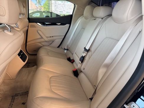 Used 2022 Maserati Ghibli Modena image 16