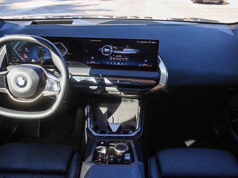 Used 2025 BMW X3 xDrive30i image 12
