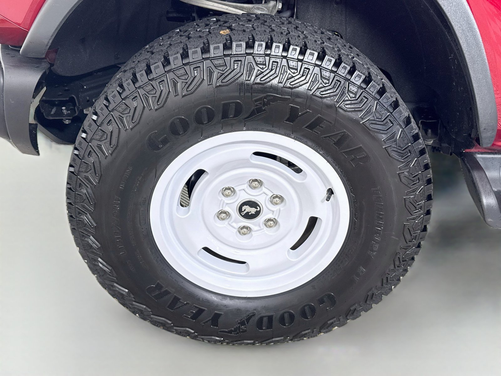 Used 2025 Ford Bronco Heritage Edition AWD/4WD image 30