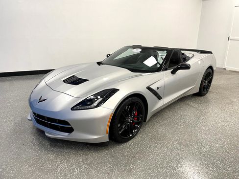 Used 2015 Chevrolet Corvette Stingray Convertible w/ 3LT Preferred Equipment Group image 31
