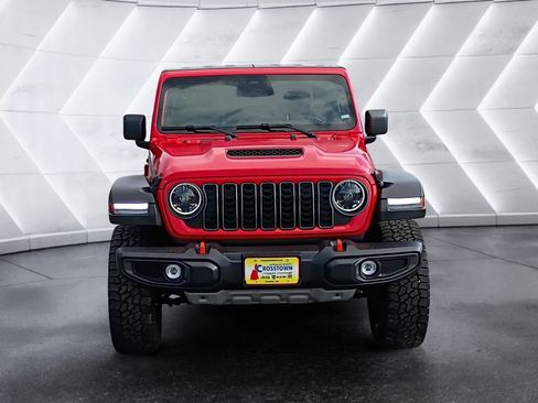 Used 2026 Jeep Gladiator Mojave AWD/4WD image 9