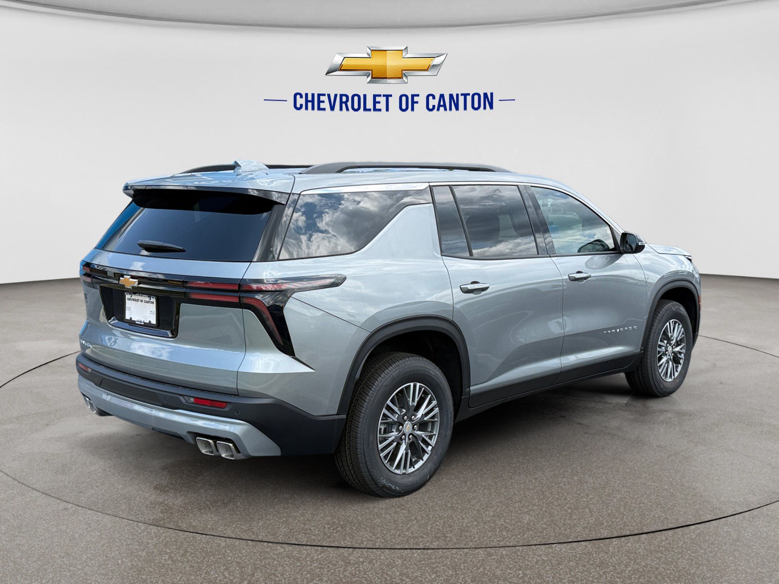 New 2026 Chevrolet Traverse LT FWD image 5