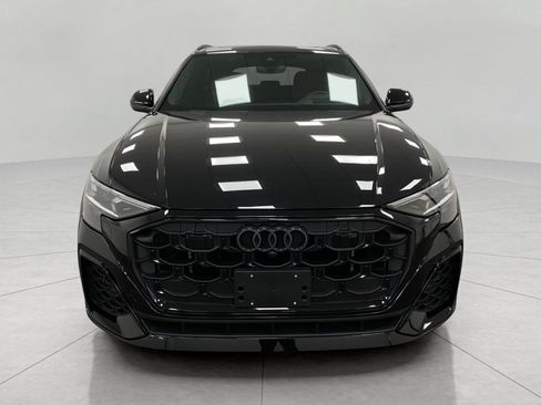 Used 2024 Audi SQ8 Prestige AWD/4WD image 11