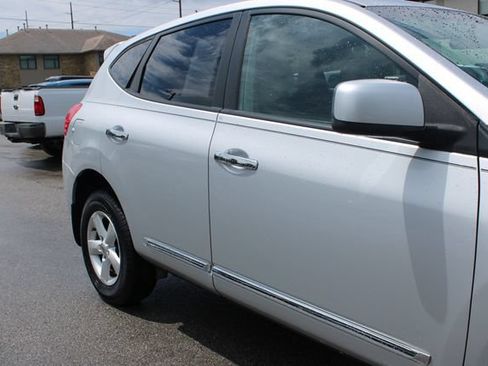Used 2013 Nissan Rogue S w/ Special Edition Pkg FWD image 45