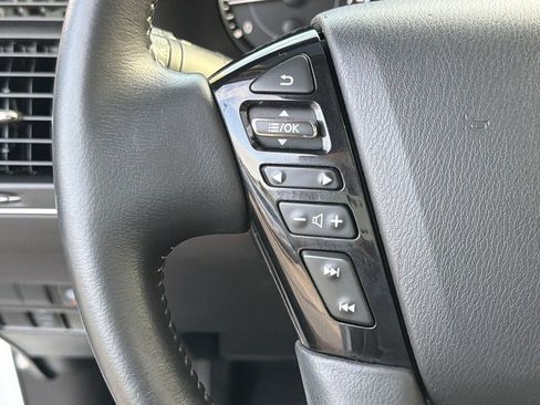 Used 2021 Nissan Armada SL w/ Captain's Chairs Package RWD image 26