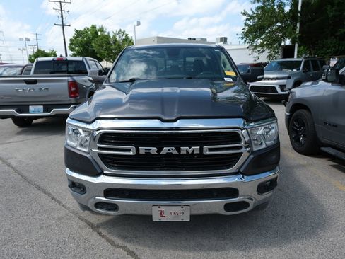 Used 2019 RAM 1500 Big Horn AWD/4WD image 2