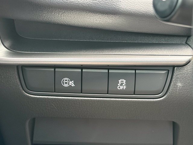 Used 2024 MAZDA MAZDA3 s FWD image 19