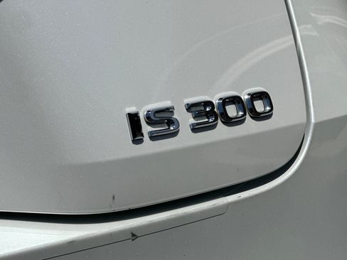 Used 2023 Lexus IS 300 w/ Premium Package RWD image 28