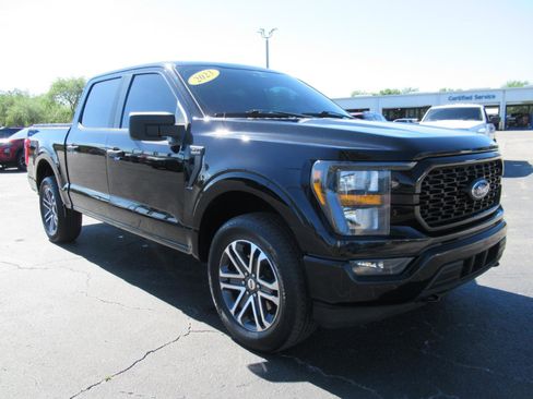Used 2023 Ford F150 XL w/ STX Appearance Package AWD/4WD image 4