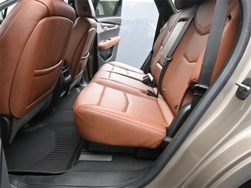 Certified 2023 Cadillac XT5 Premium Luxury w/ Technology Package image 13