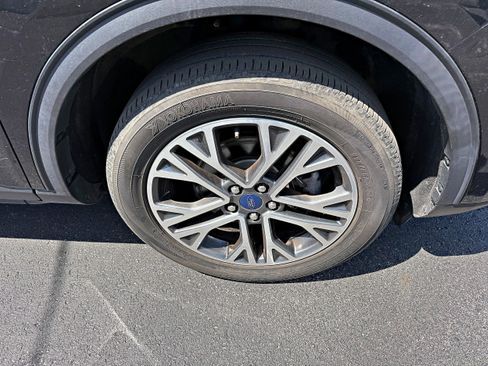 Used 2020 Ford Escape SEL AWD/4WD image 11