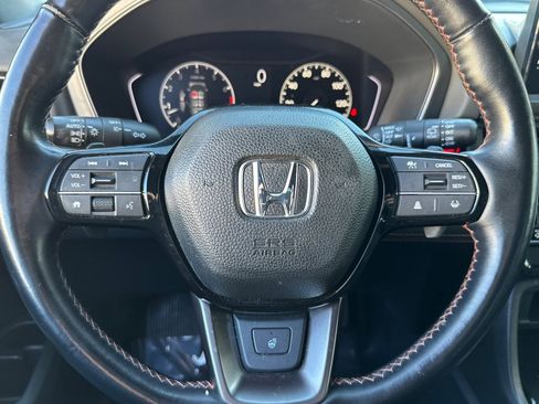 Used 2024 Honda Pilot TrailSport image 17