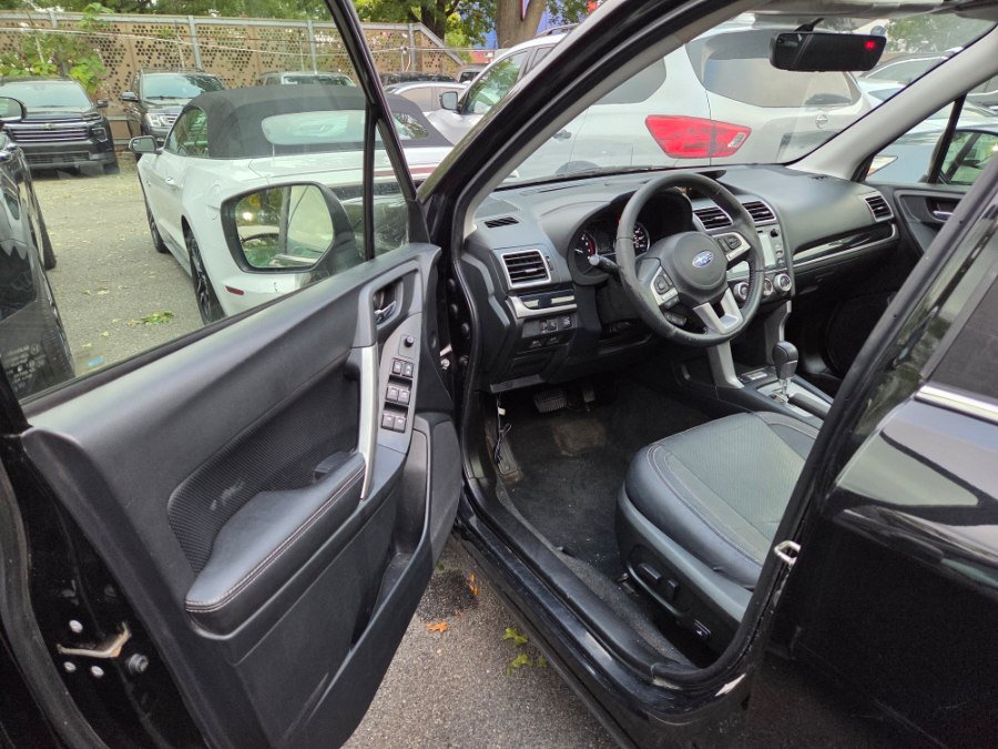 Used 2017 Subaru Forester 2.5i Limited AWD/4WD image 8