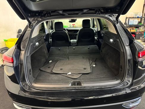 Used 2023 Buick Envision Essence AWD/4WD image 7