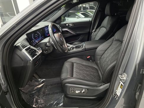 Used 2025 BMW X6 xDrive40i image 17