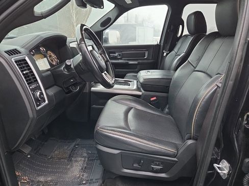 Used 2017 RAM 1500 Limited image 12