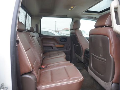 Used 2015 Chevrolet Silverado 1500 High Country AWD/4WD image 7