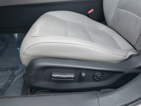 Used 2019 Honda Accord Touring image 29
