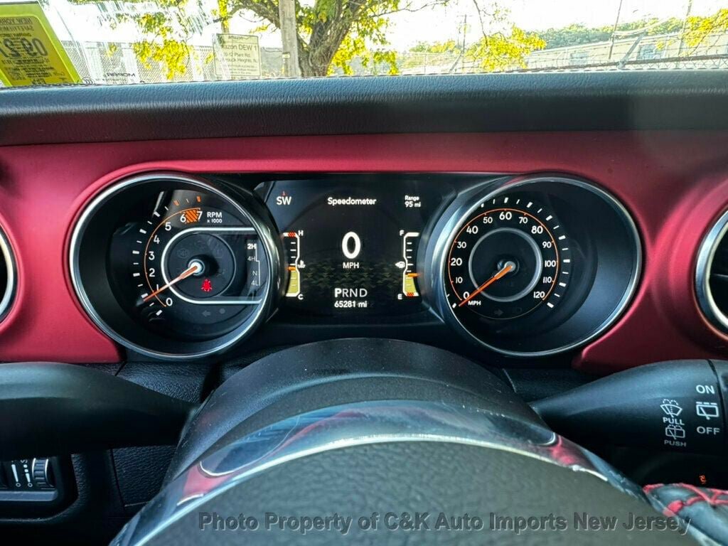 Used 2020 Jeep Wrangler Unlimited Rubicon AWD/4WD image 38