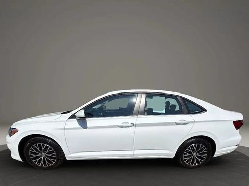 Used 2021 Volkswagen Jetta SE w/ SE Cold Weather Package FWD image 8