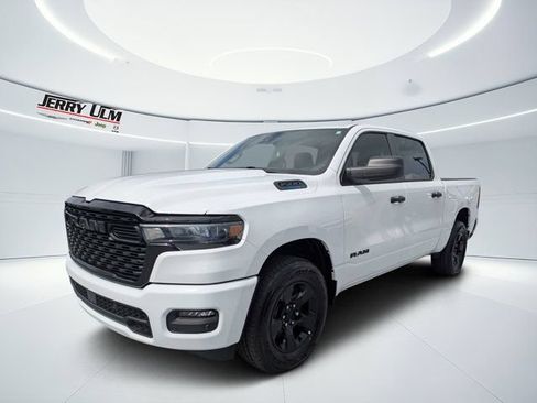Certified 2025 RAM 1500 Tradesman w/ Night Edition AWD/4WD image 7