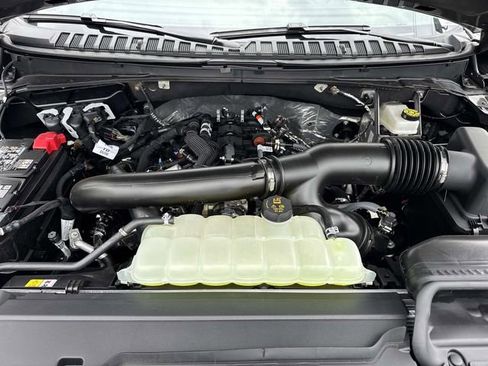 New 2026 Lincoln Navigator L Black Label AWD/4WD image 7