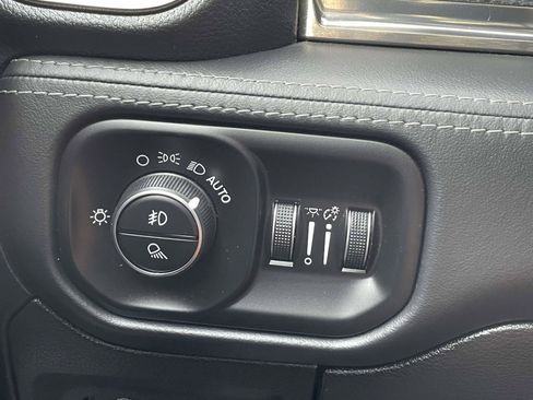 Used 2019 RAM 1500 Limited AWD/4WD image 25