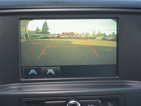 Used 2018 Chevrolet Silverado 2500 W/T image 22