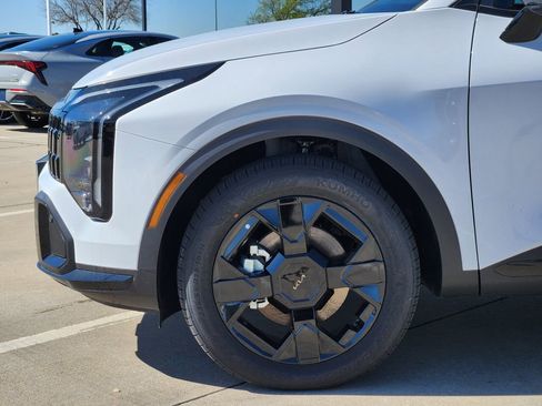 New 2026 Kia Sportage X-Line w/ X-Line Premium Package image 5