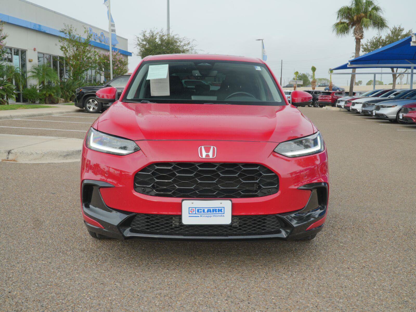 Used 2025 Honda HR-V EX-L image 2