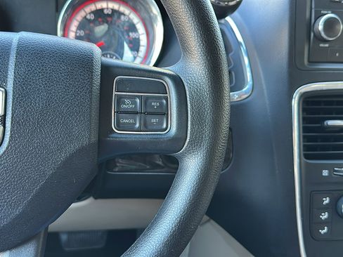 Used 2014 Dodge Grand Caravan SE w/ Quick Order Package 29E SE image 16