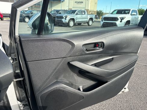 Used 2024 Toyota Corolla LE FWD image 19