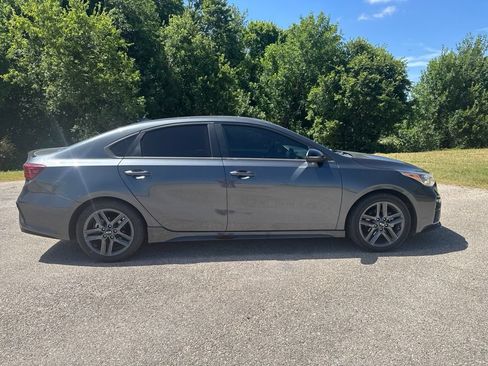 Used 2021 Kia Forte GT-Line FWD image 3